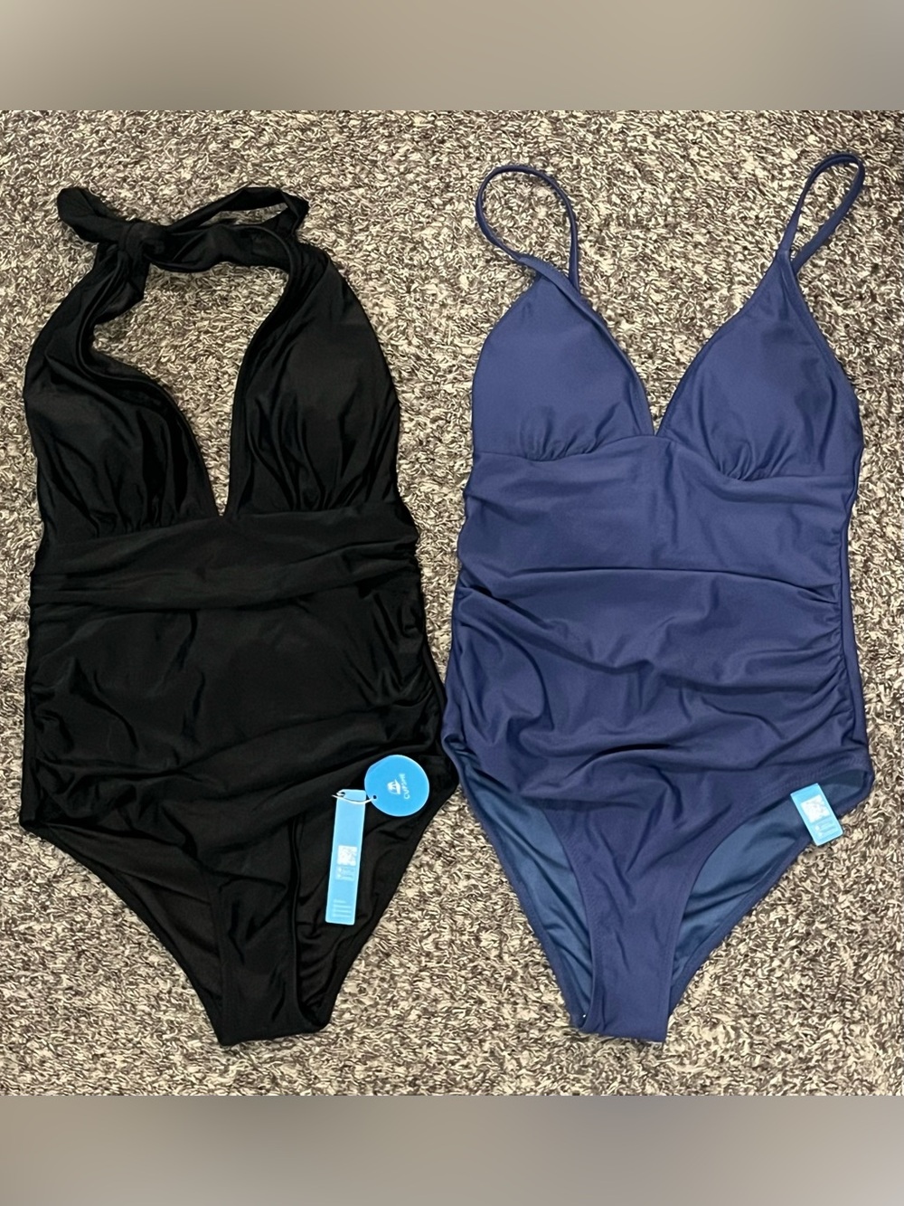 Women’s Cupshe Black & Blue One-Piece Swimsuits size small NWT